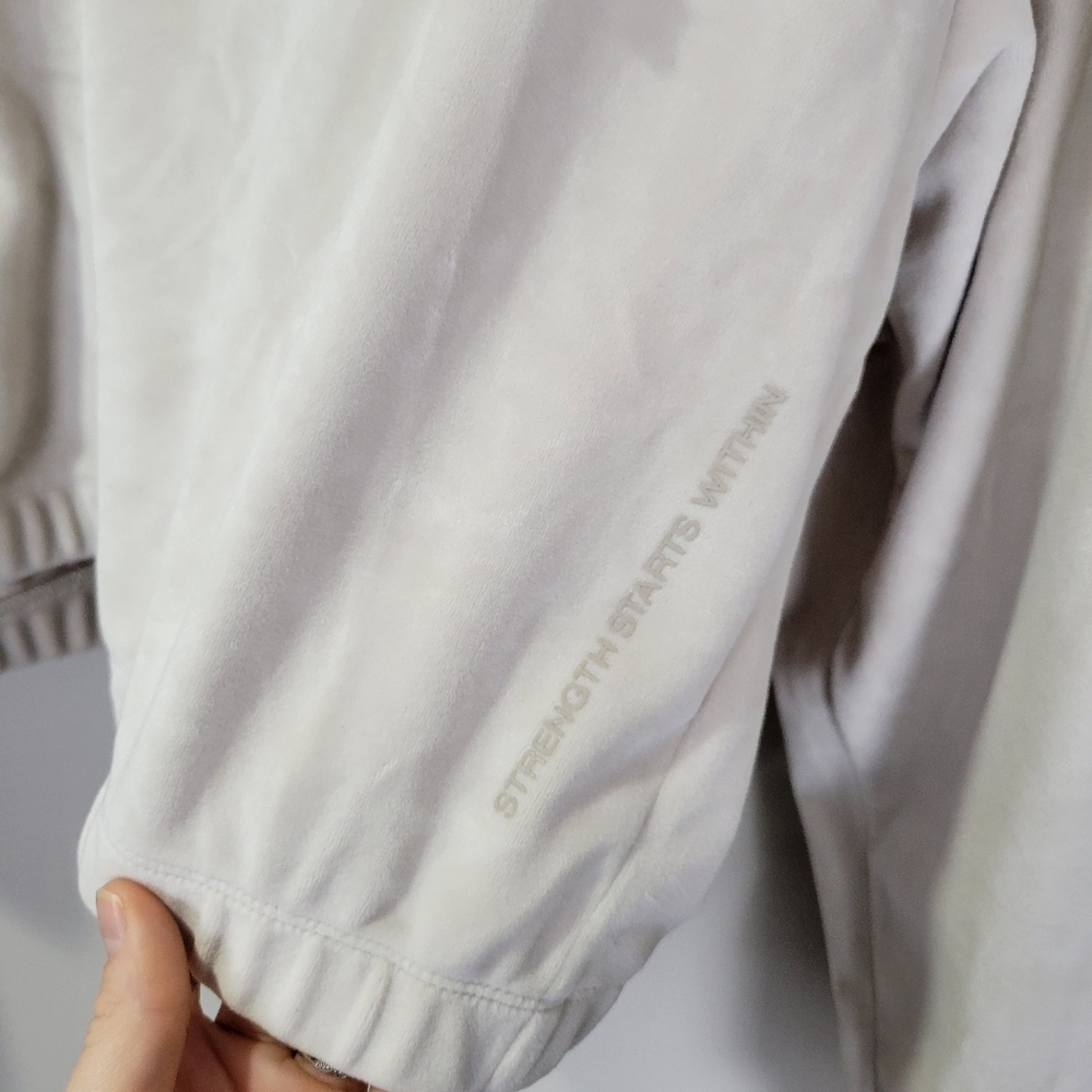 Peloton Velour V-Hem Pullover Hoodie Womens Large Beige Fitness Apparel Half Zip - Picture 4 of 7